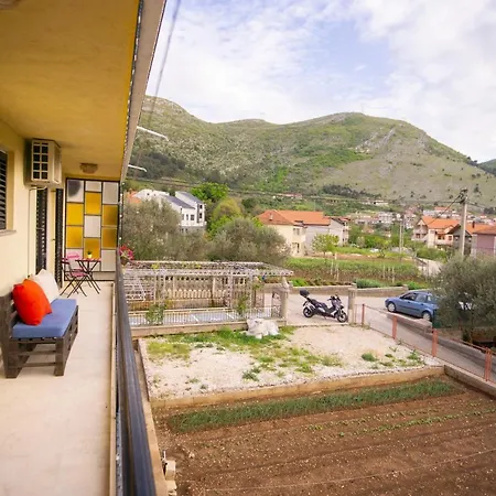 Apartment Apartman Aleksej
